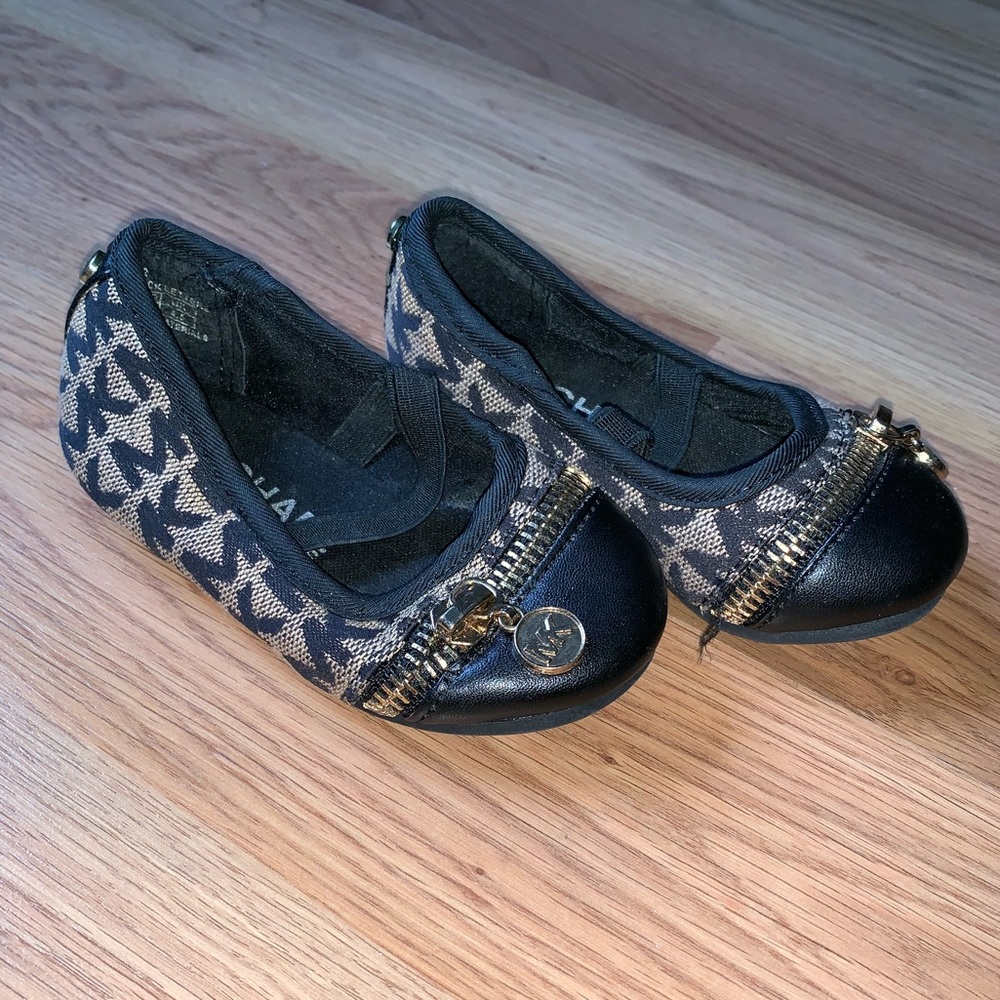 Michael Kors Baby Girl Flats